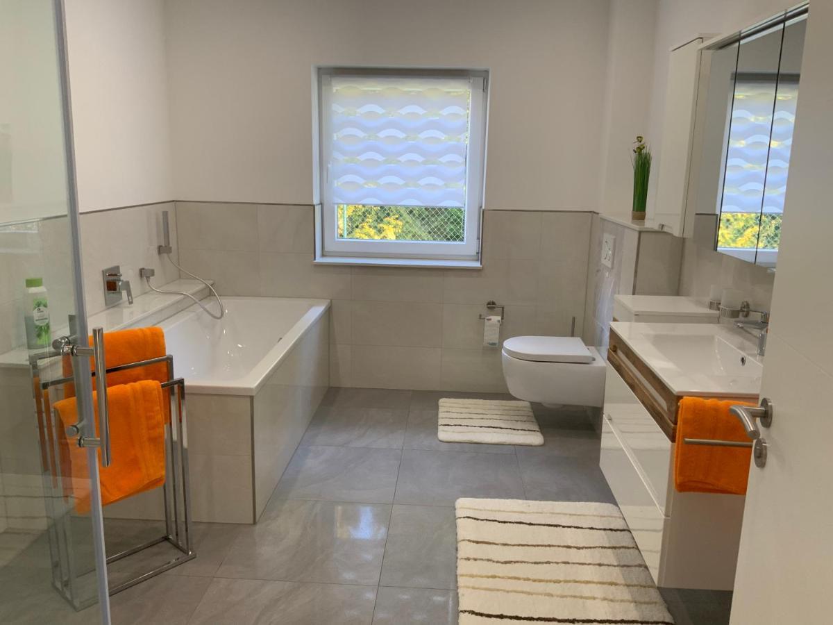 Ferienhaus Lubke Villa มึลเฮาเซน ภายนอก รูปภาพ